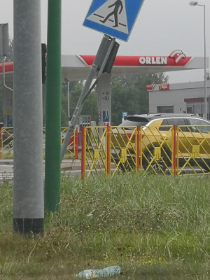 Zdjęcie 1 przedstawia problem zgłoszony w tym alercie