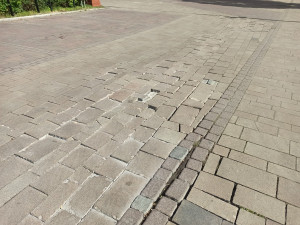 Zdjęcie 2 przedstawia problem zgłoszony w tym alercie